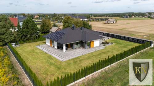 Dom z windą i dużym garażem - Łuszczów Pierwszy