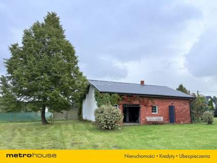 Posiadłość 7 495 m z wyremontowanym domem 