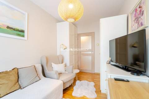 3 pokoje 1. piętro balkon ul. Przewóz