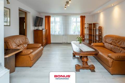 Dom wolnostojący na działce 7900 m2 w Słodkowie.