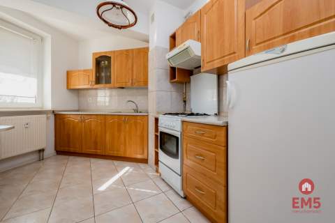 2 pokoje na parterze, balkon