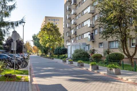 Kawalerka przy Łazienkach Cisza, zieleń, Centrum