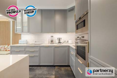 Stylowy Apartament z Ogrodem, Balkonem i Garażem