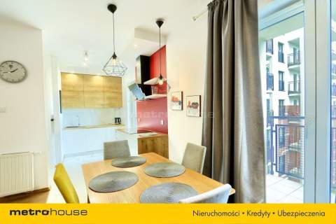 Miejski apartament z balkonem, przy Żeligowskiego
