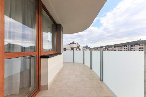 Apartament z tarasem, garaż komórka, ul. Niecia