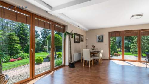 Elegancka willa w Koleczkowie 330 m