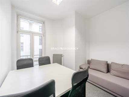 Lokal użytkowy do wynajęcia, 140 m2, Kraków