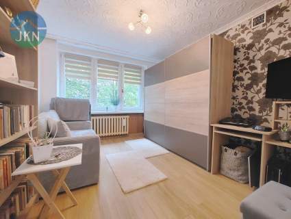 Mieszkanie w centrum , balkon z widokiem na góry