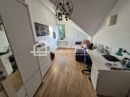 3-pok.mieszkanie na os.Zamek Gdynia Pustki