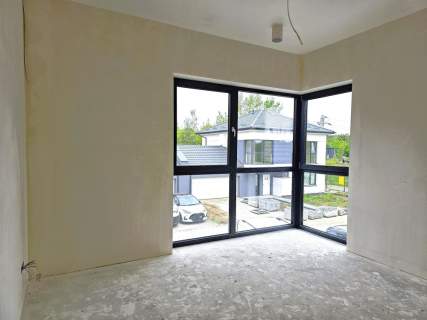 Nowy dom 180 m2 w zabudowie bliźniaczej / Warszawa Białołęka
