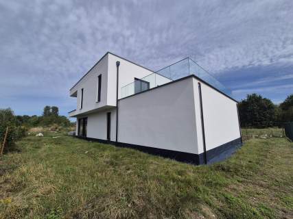 100 m od Pogorii IV Nowoczesny Dom 242 m 830m2 Działka