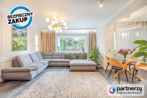 Stylowy Apartament z Ogrodem, Balkonem i Garażem
