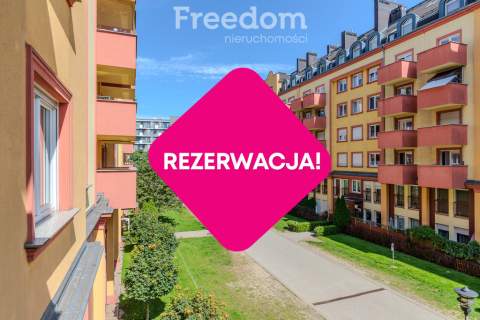 Studio Huby Krzyki balkon komórka