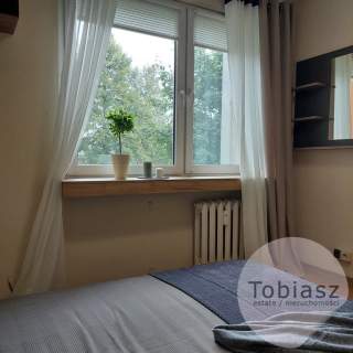 2 niezależne pokoje, osobna kuchnia, balkon
