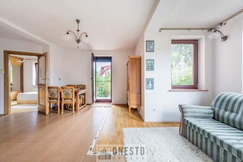  dom 225 m2 7 pokoi działka 835 m2 2 garaże sauna S