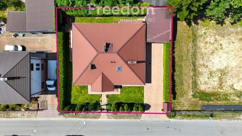Dom z gotową przestrzenią pod biznes- 280 m2
