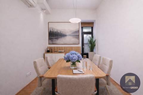 Prestiżowe biuro w kamienicy 125 m2 Nowogrodzka