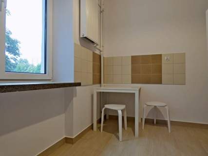 2 pokoje blisko st. metro, 45m2 - Karolkowa 71