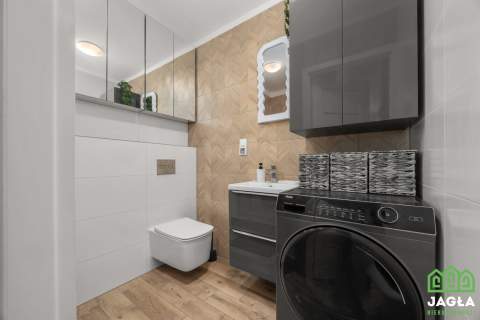42m2 2 pokoje Blok Panorama Balkon