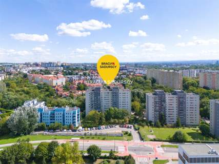 PRZESTRONNE - 78 M2 W ŚWIETNEJ LOKALIZACJI