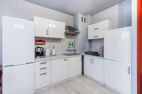 2 pokoje z ogródkiem 20 m2 Garaż Wielicka 44