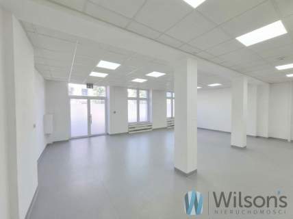 Lokal z dużą salą 2 wejścia wakacje czynszowe
