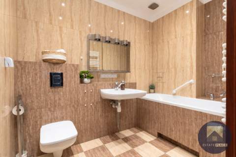 Metro Lazurowa 59,12 m Garaż 2 pokoje