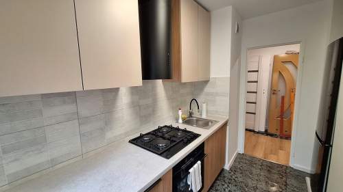 Wynajmę 2 pokojowe mieszkanie na Woli, balkon, Metro