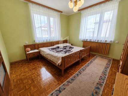 DOM Z GARAŻEM JASŁO, UL. 17 STYCZNIA