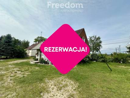 Dom z dużą działką i budynkami gospodarczymi