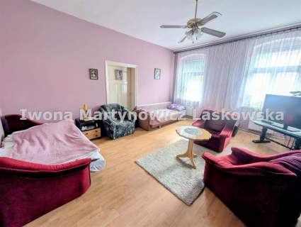 Bezczynszowe mieszkanie w kamienicy, 121 m2, ogród