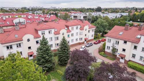 4 pokojowe mieszkanie z dużym tarasem dla rodziny 