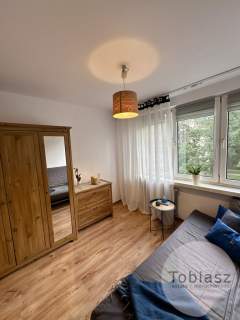 2 pokoje, osobna kuchnia, balkon, 2 p., winda