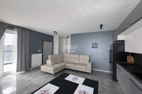 200 m od granic Warszawy, Józefosław, apartament dla pary