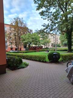 Mokotów, ul. Odyńca, M-1 dla singla, na zamknietym osiedlu