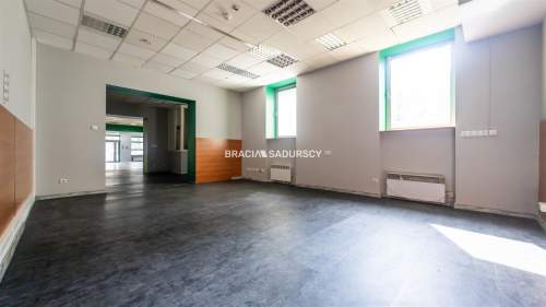 Rynek Kleparski - lokal w ciągu pieszym - 140m2