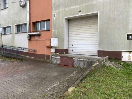 235 m2 , parter, tani prąd, rampa
