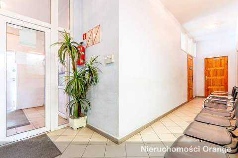 Budynek na akademik, hostel lub mieszkania