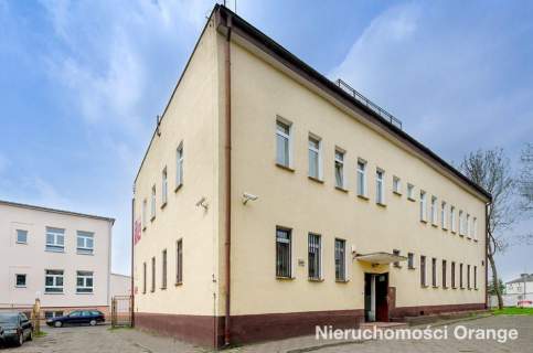 Nieruchomość pod biuro, placówkę medyczną