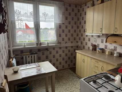 3 pokoje, 47, 9 m, 4. piętro, blok z windą
