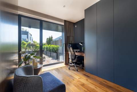 Unikalny apartament z tarasem, na zielonej wyspie