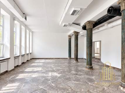 220 m2 Wiele możliwości działalności Legionowa 