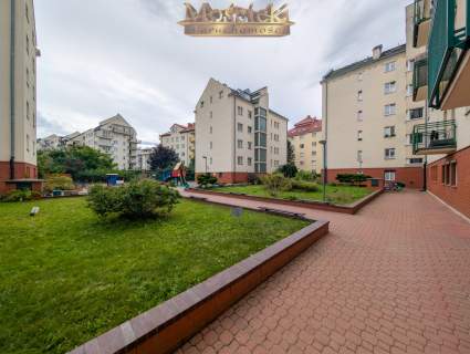 Super kawalerka z oddzielną kuchnią na Kabatach