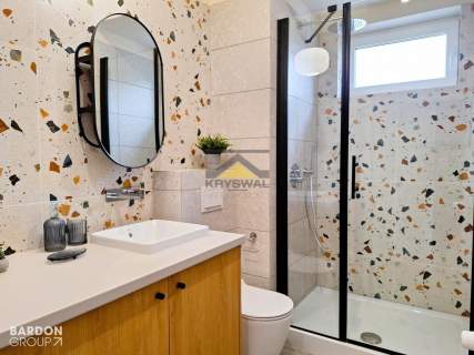 Apartament w centrum miasta z dużym tarasem 