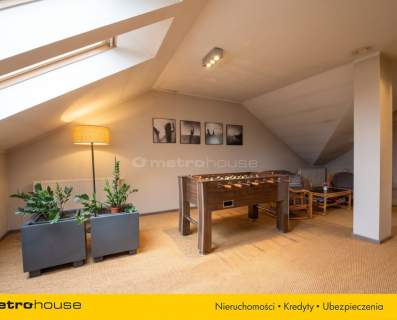 ELEGANCKI DOM WOLNOSTOJĄCY KOMORNIKI SOPLICOWO