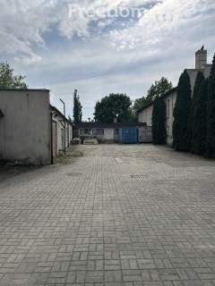 Obiekt po działalność usługowo-handlową