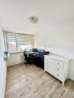 Krucza-Krzyki-3pok-rozkład-57m2-balkon-piwnica