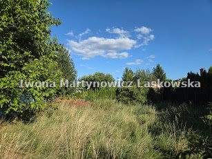 UZBROJONA DZIAŁKA - OBORA