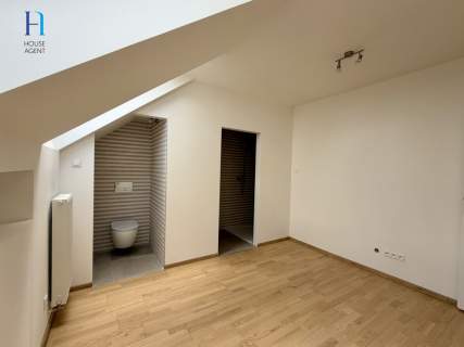 Dwupoziomowy apartament z 3 łazienkami Julianów