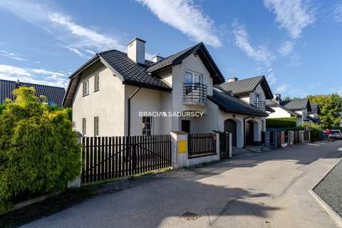 Niepołomice Bliźniak 4 pok 150 m Garaż